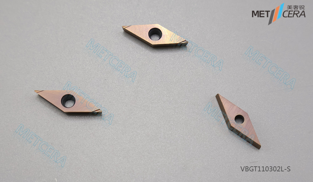 Schneidwerkzeuge für die Verarbeitung von Carbide-Turnings aus Edelstahl CNC Feinbearbeitung Linkskopf Schneiden Internes Drehwerkzeug VBGT110302