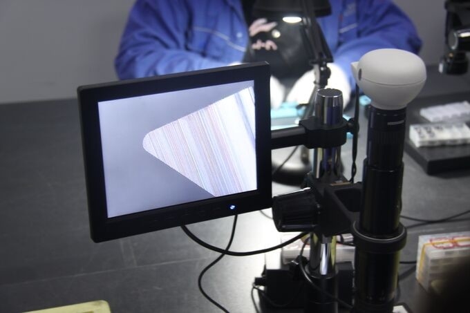 Schneidwerkzeuge für die Verarbeitung von Carbide-Turnings aus Edelstahl CNC Feinbearbeitung Linkskopf Schneiden Internes Drehwerkzeug VBGT110302