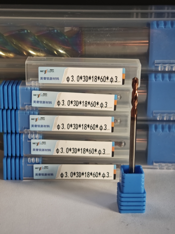 3D/5D-G-Außenkühlmittelbohrmaschine für das Schneiden von Carbiden