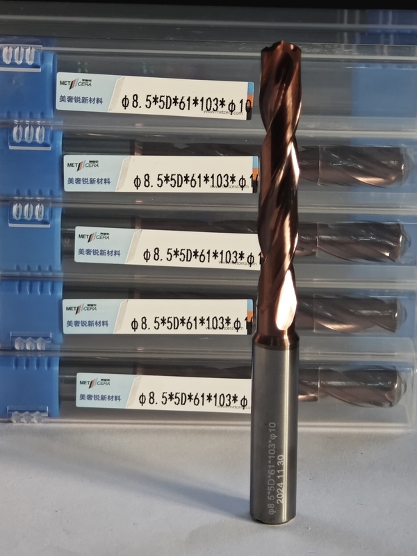 Hardheit der Bohrmaschine HRC55-60 3D-Bohrmaschine / 5D-Bohrmaschine G-Interne Kühlmittelbohrmaschine- 5D Φ8.5 X 5D X 61 X 103 X Φ10mm Festkarbid