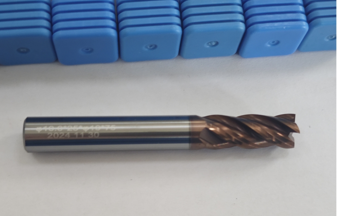 MPE4 Maschinen zum Fräsen von Festmetall 4 Flöten Flachspitze AlCr Beschichtung φ10.0 x 25 x φ10 x 75 mm für CNC-Fächer