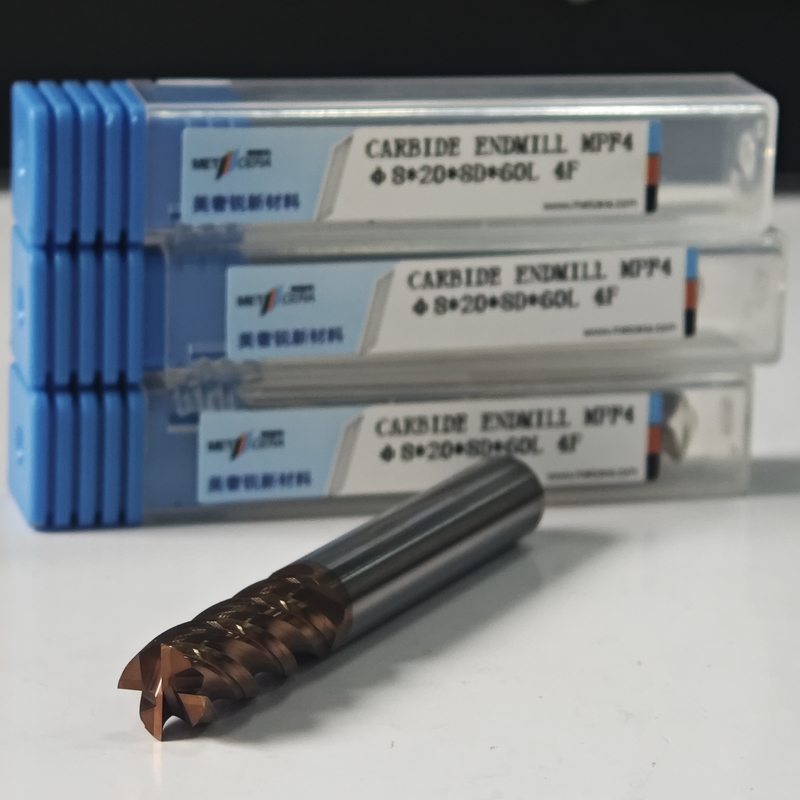 Massivkarbid Trocken-Nassbearbeitung 8mm Universal 4 Flöten Flachspitze Mühle Φ8x20x8Dx60mm zum Schneiden von Kohlenstoffstahl und kohlenstoffarmem Stahl