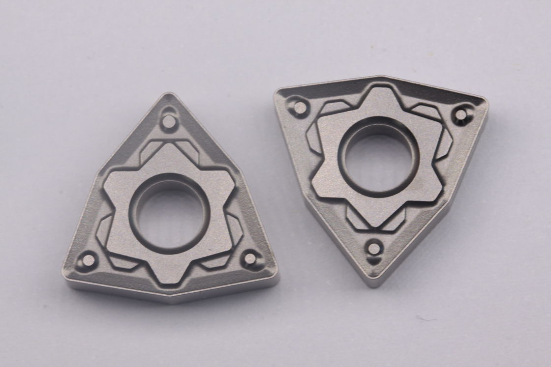 Grau & Gold Farbe ISO Drehinterlegen CNC Drehmaschinen Schneidwerkzeuge 40HRC Härte WNMG08